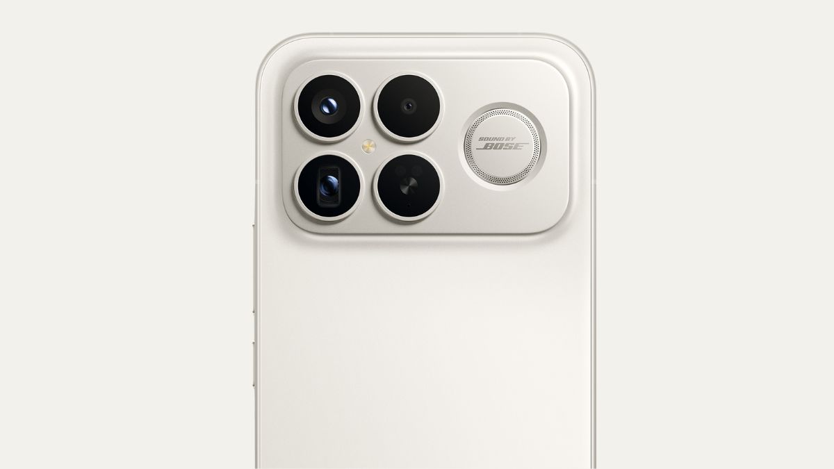 Redmi K90 Pro Max: Eşsiz Ses Sistemiyle Geliyor 1 Redmi K90 Pro Max smartphone with unique 2.1 speaker system and denim texture design, showcasing its premium features.
